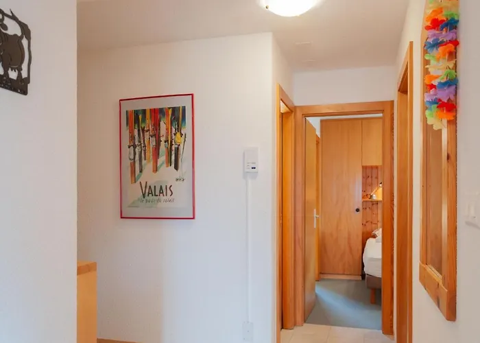 Apartment Apartment Les Cretes 1-3 By Interhome Veysonnaz